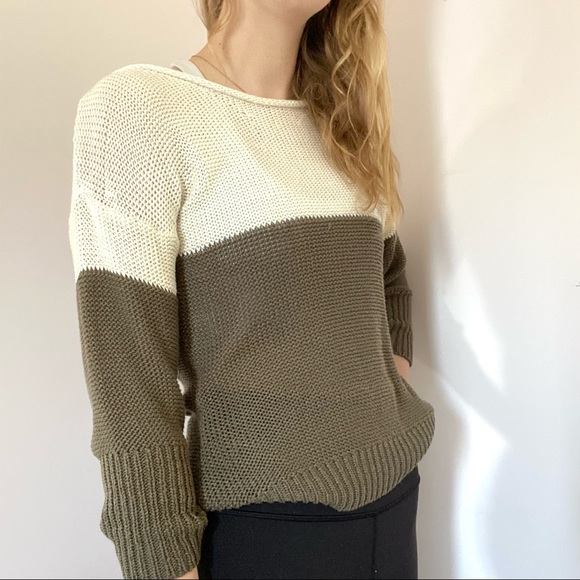 Brown and White Suzy Shier Sweater Size S - Picture 5 of 8